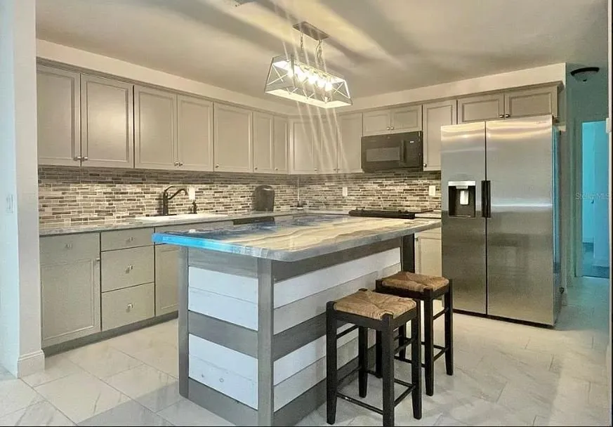 Top-rated residential roofing service experts serving Greater Carrollwood, FL - Wright Resources