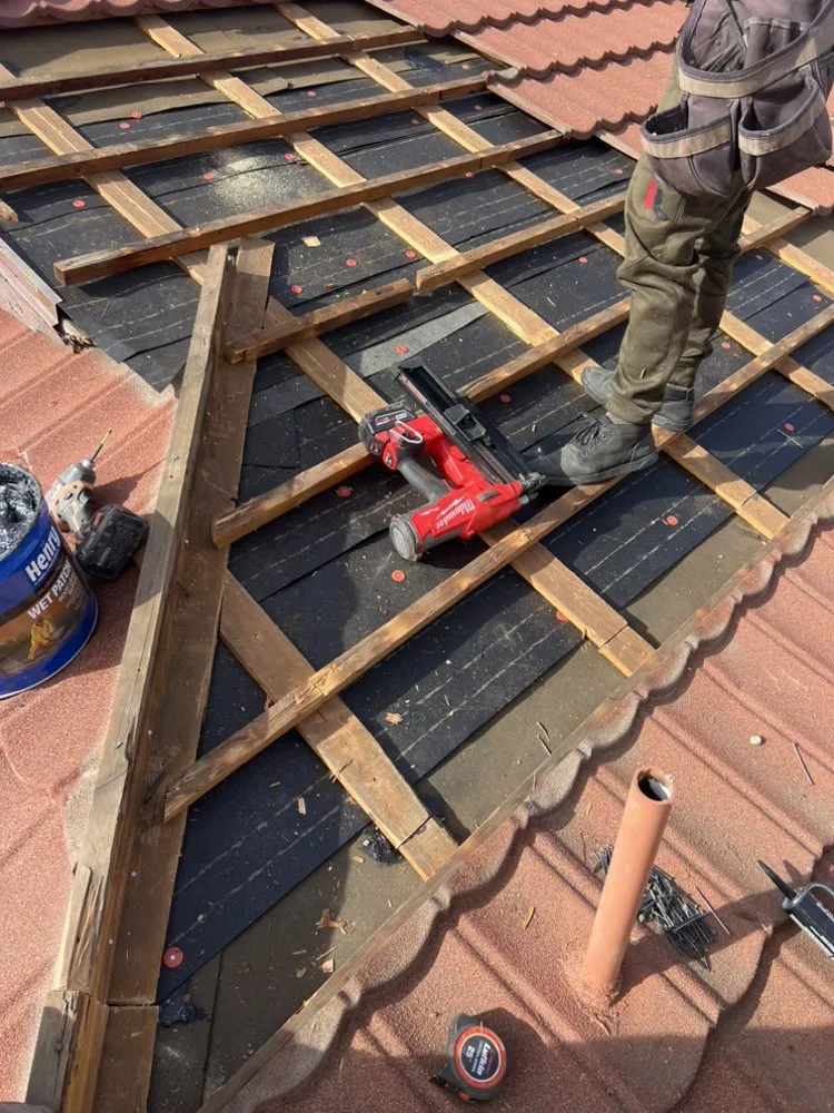 Slide of Wrightwood Roofing