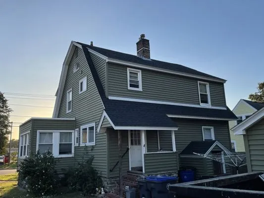 WRN Home Improvement & Construction Logo