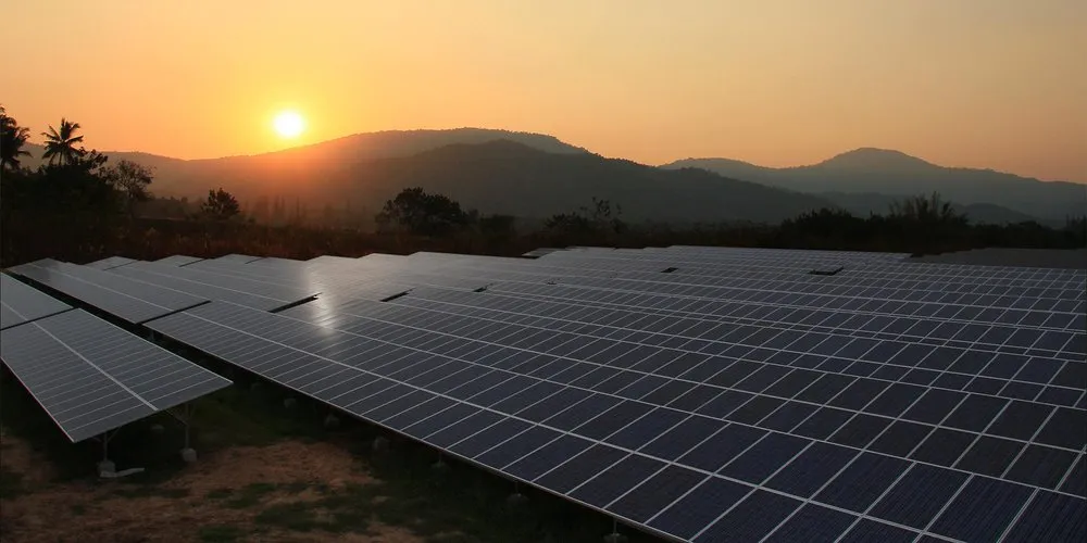 Slide of WSC Solar & Roofing