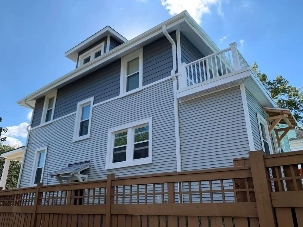 Slide of WT Anderson Roofing & Siding