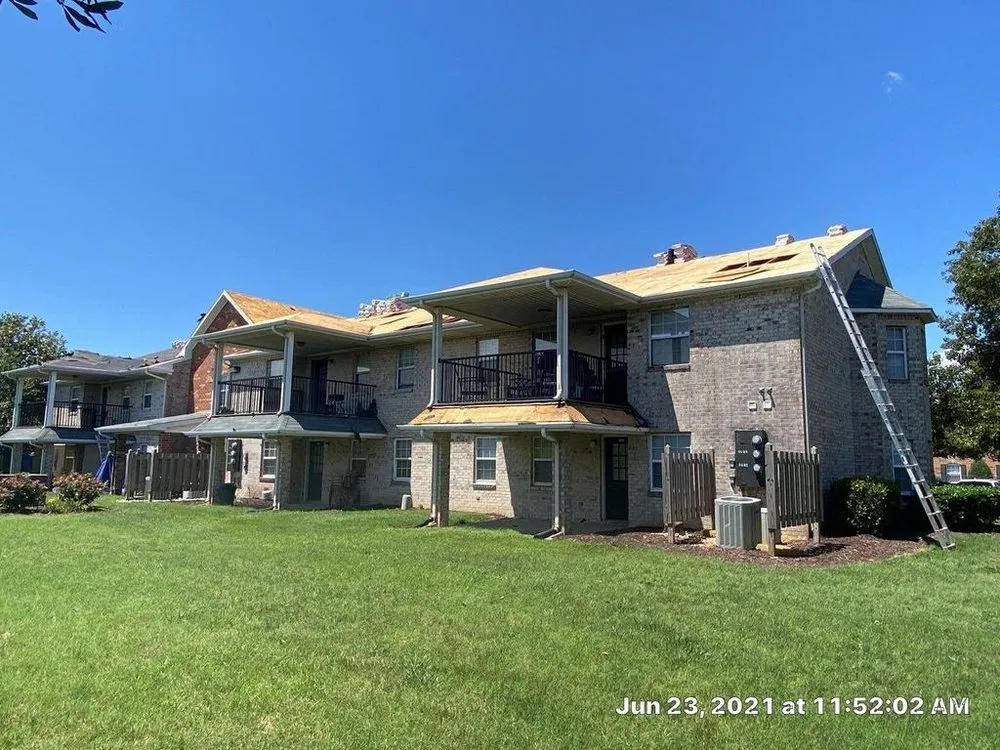 Slide of WT Anderson Roofing & Siding