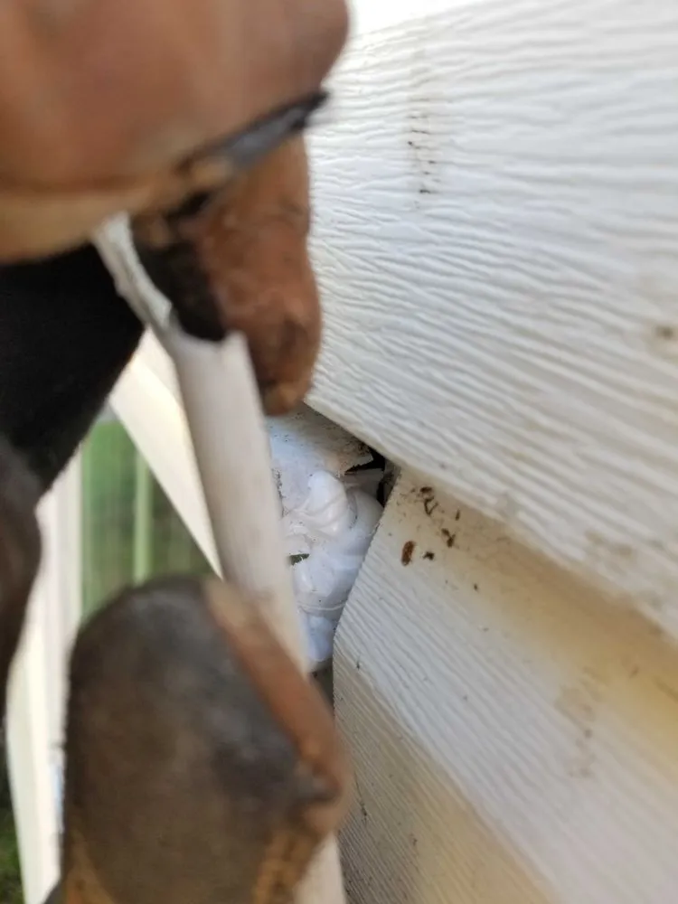 Slide of WT Anderson Roofing & Siding