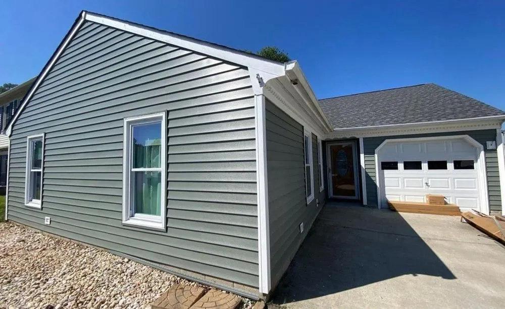 Slide of WT Anderson Roofing & Siding