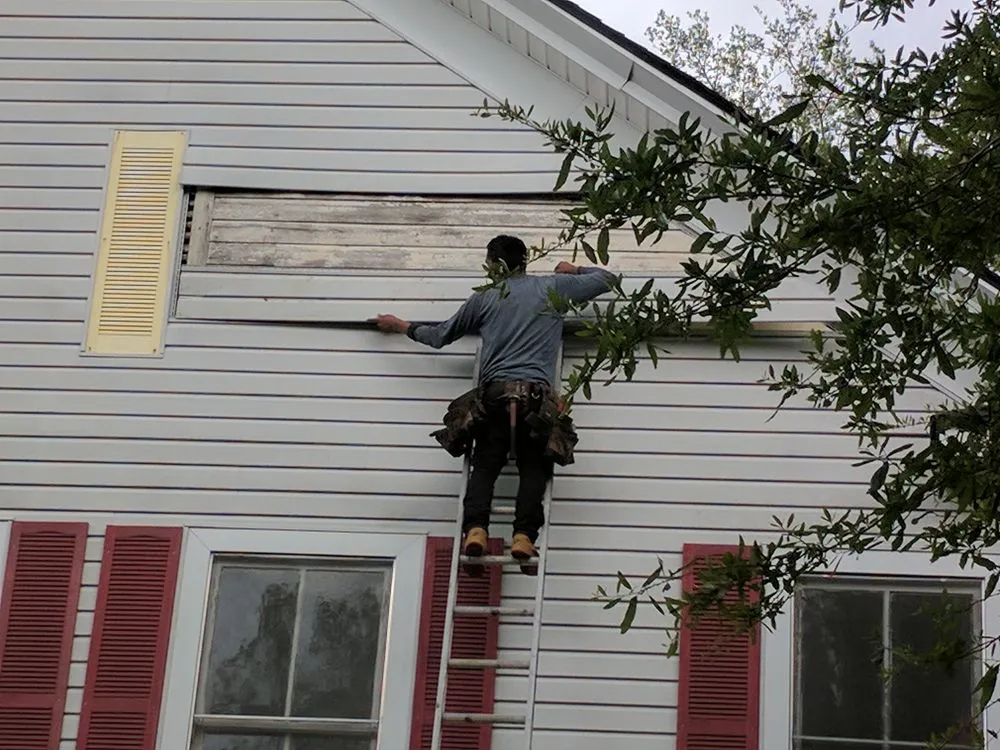 Slide of WT Contracting