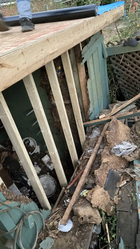 Slide of WTM Roofing & Handyman