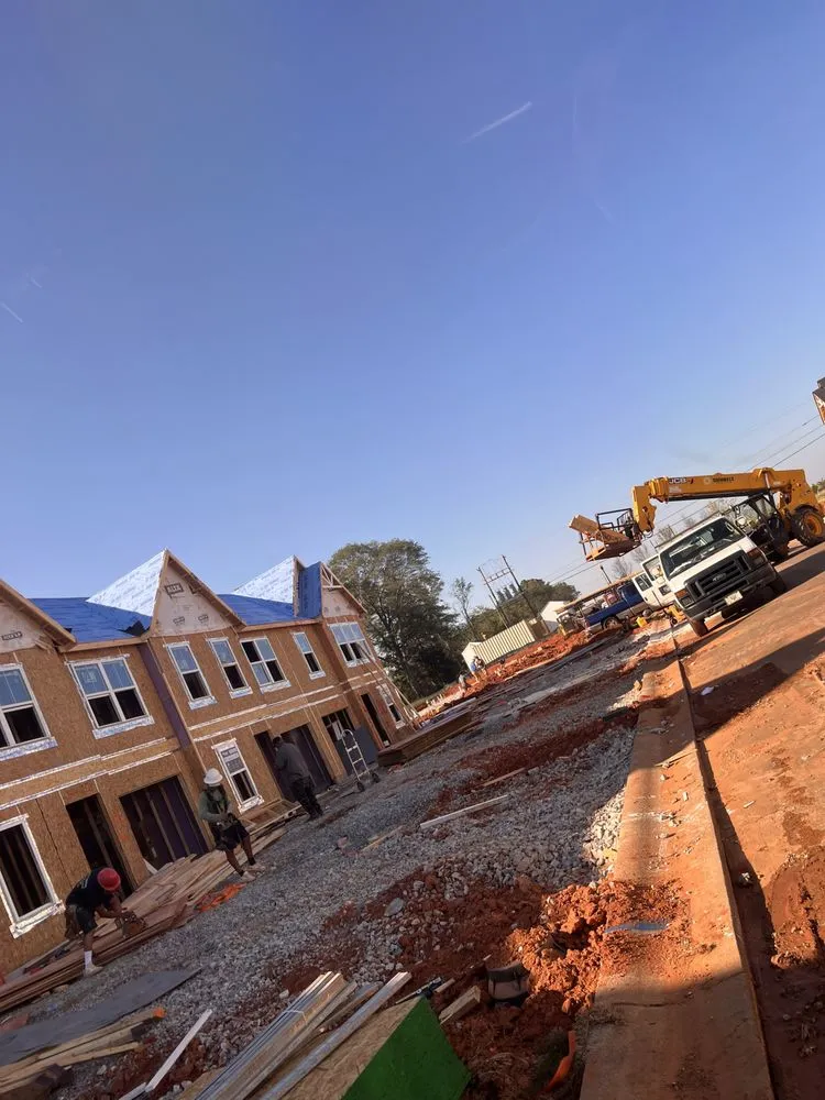 Slide of Wuilson’s Roofing