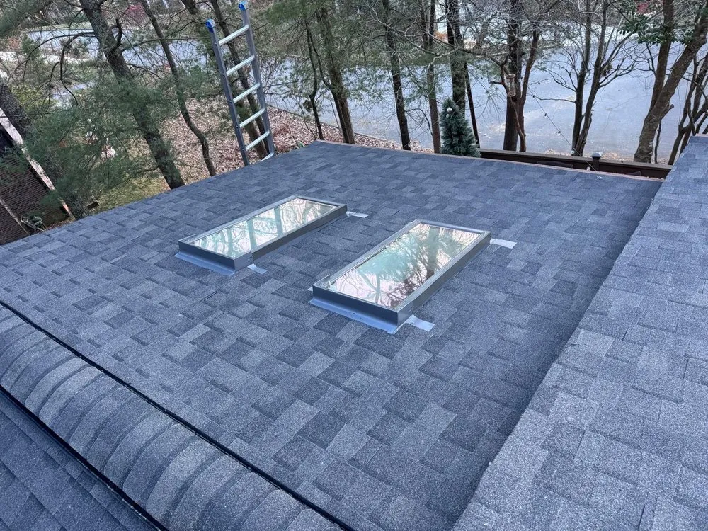 Slide of Wuilson’s Roofing