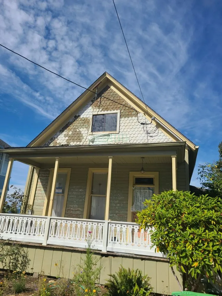 Slide of Wynde Construction