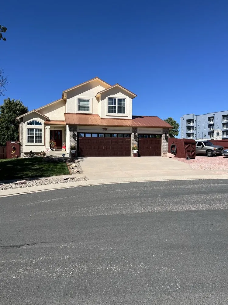 Slide of Wyndhill Roofing