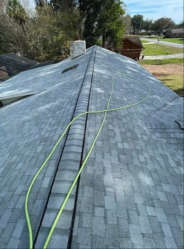 Slide of Xclusiv Klean