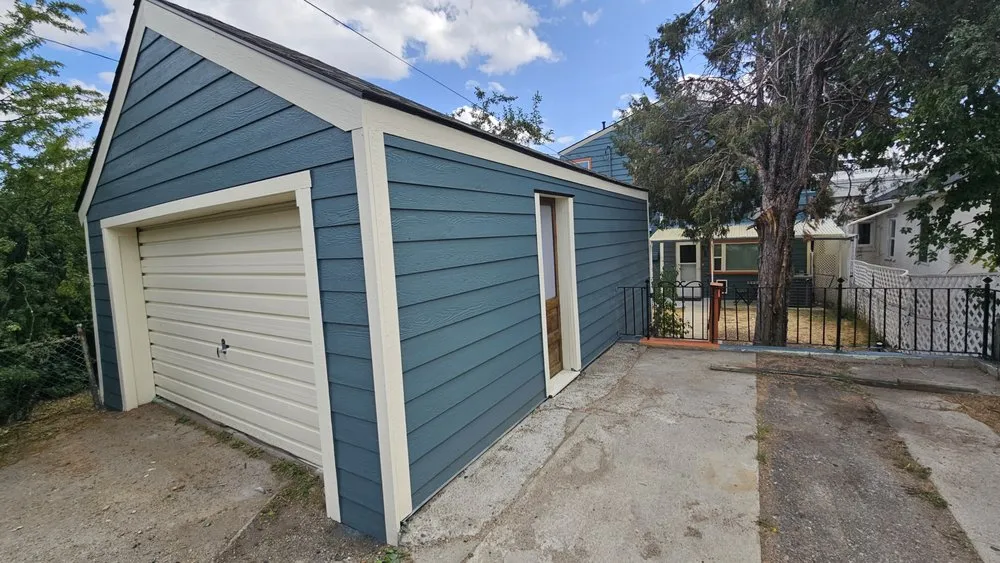 Slide of Xip Construction