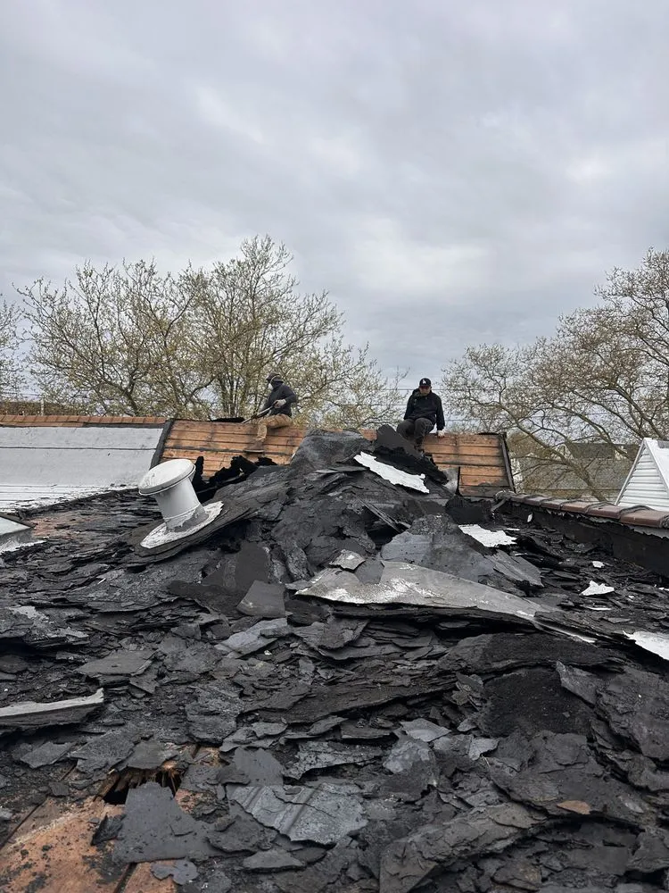 Slide of Xj Pro Contractor