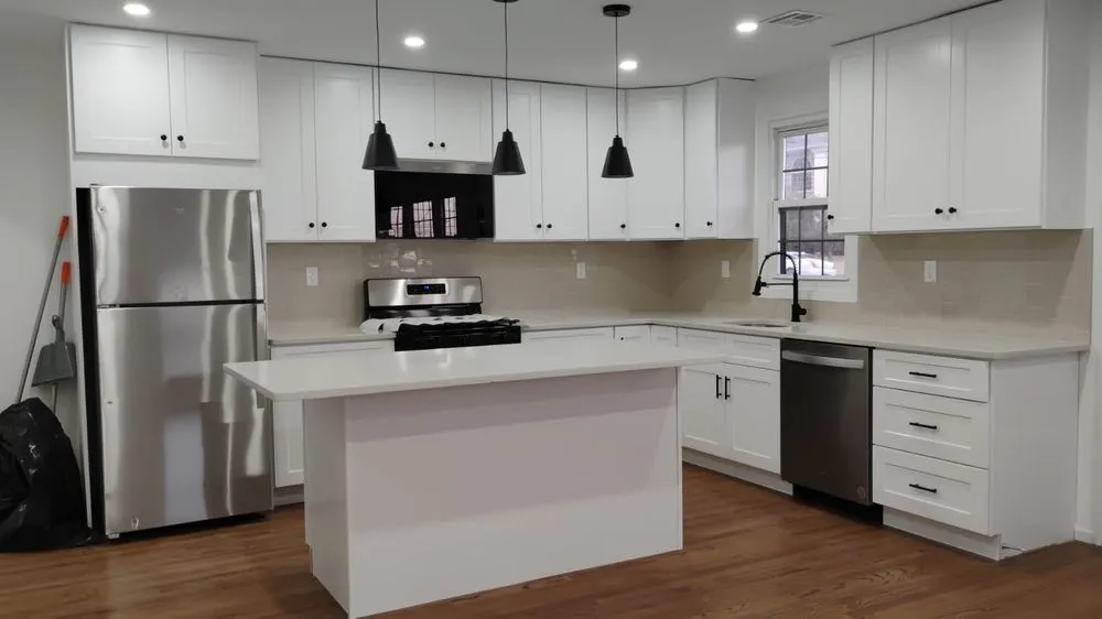 Slide of Xj Pro Contractor