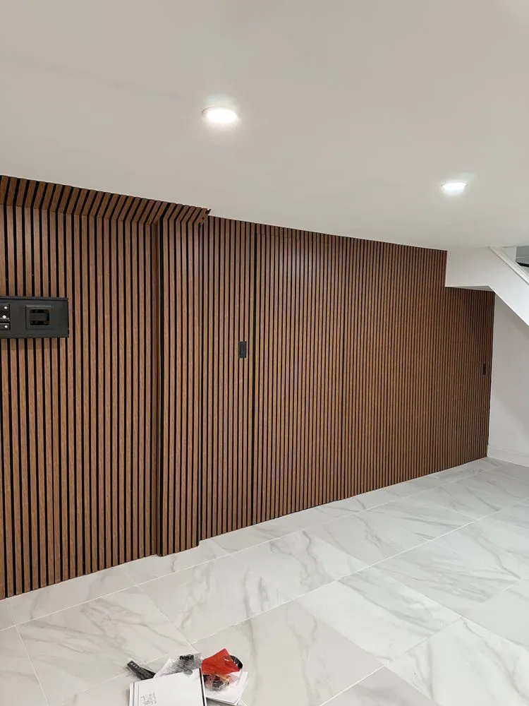 Slide of Xj Pro Contractor