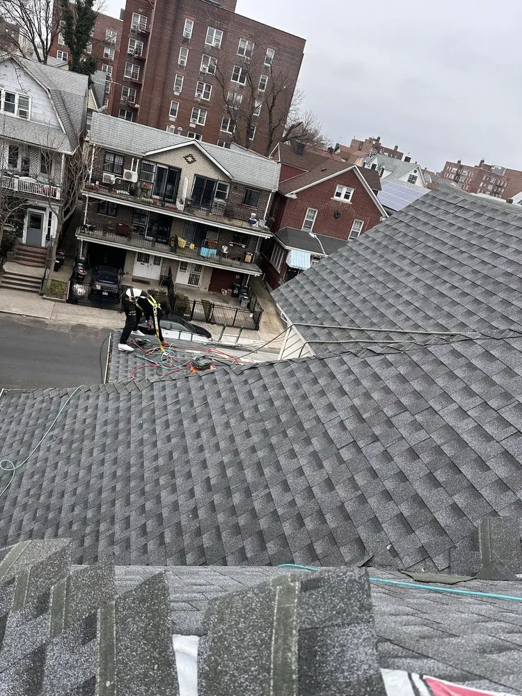 Slide of Xj Pro Contractor