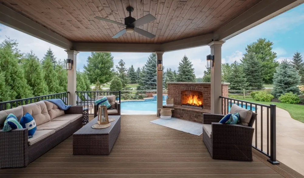 Slide of XL Outdoor Living