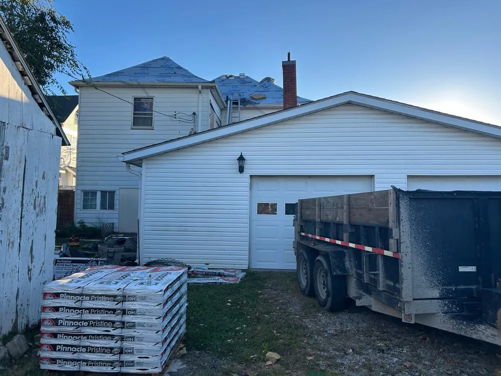 Slide of Xolo Construction