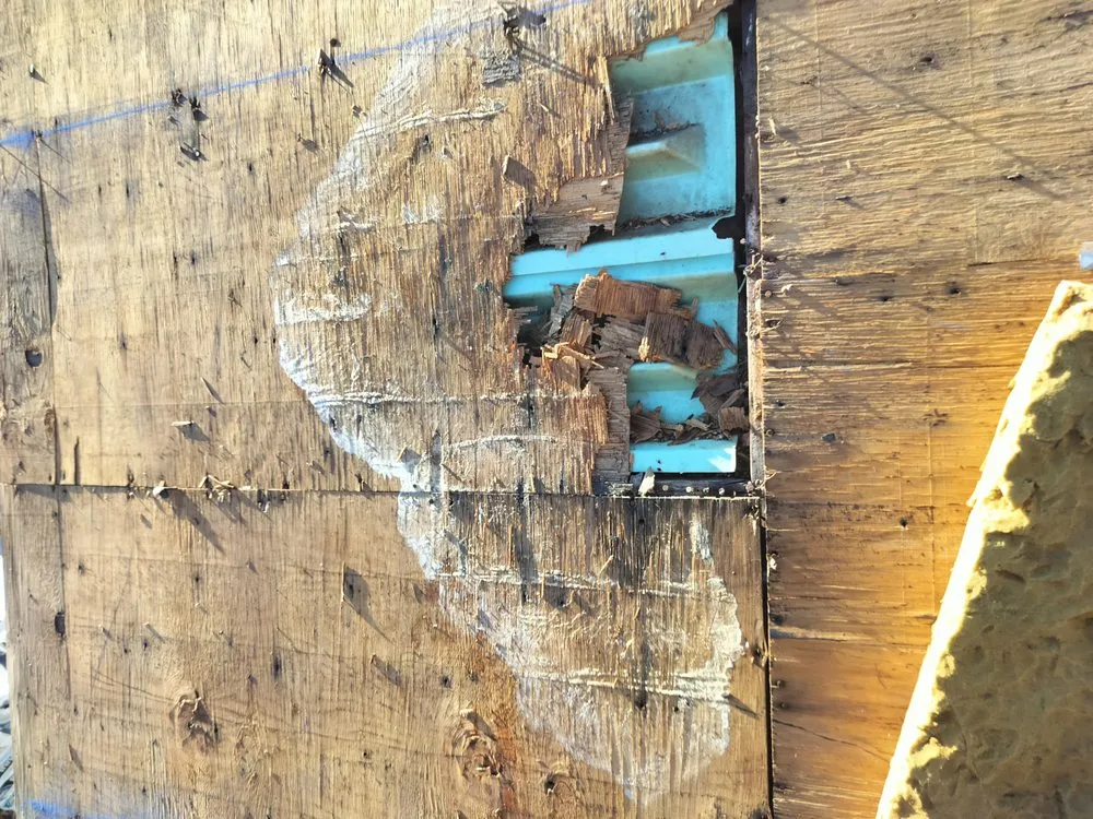 Slide of Xolo Construction