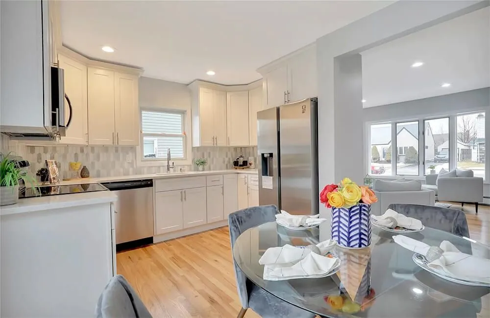 Slide of XP-Dyte Builders