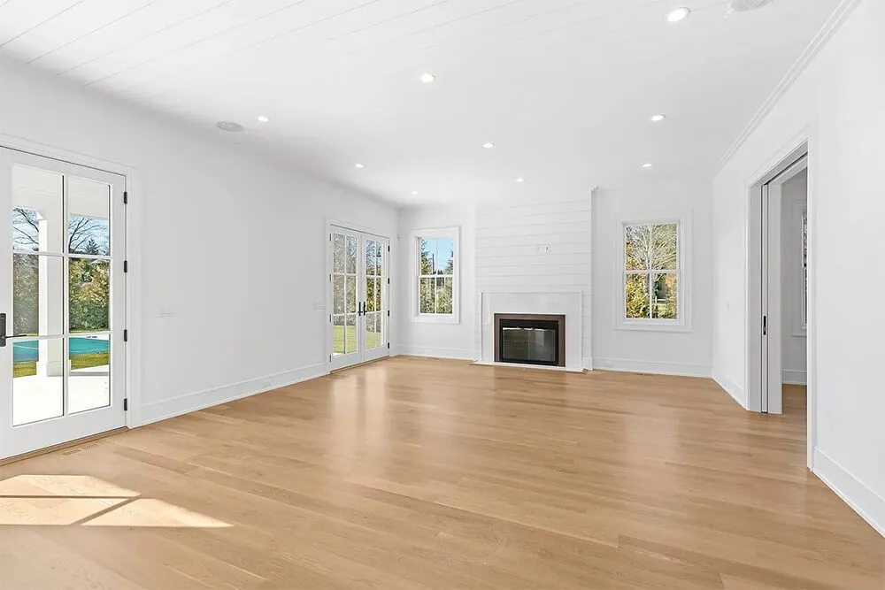 Slide of XP-Dyte Builders