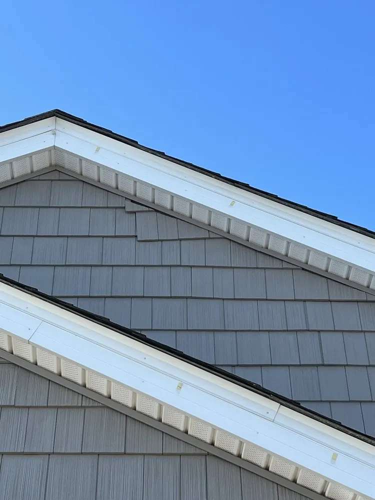 Emergency roof inspection in North St Paul, MN by Xpress Xteriors RSW