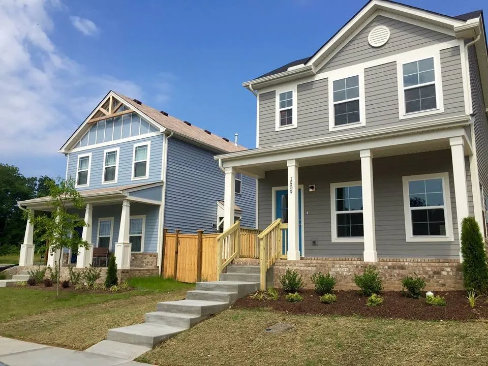 Slide of Xpro Supply