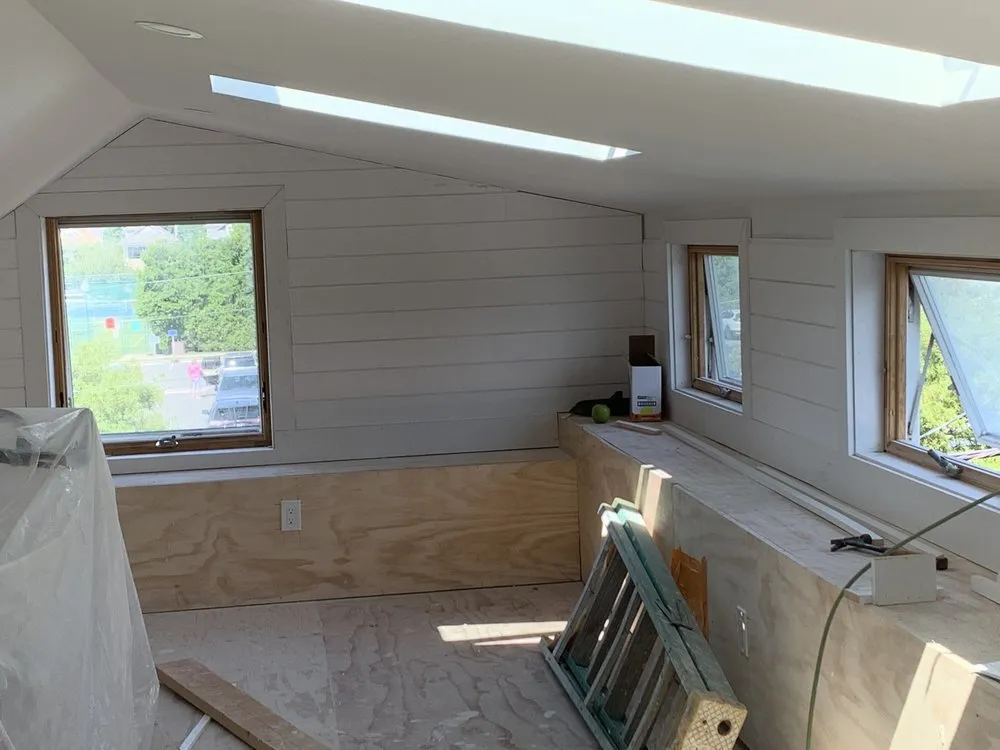 Slide of Xquisite Roofing And Siding