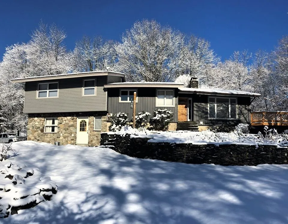 Slide of Xterior Solutions