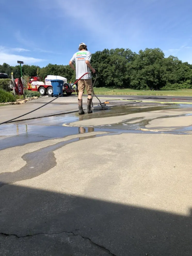 Slide of Xterior Xperts