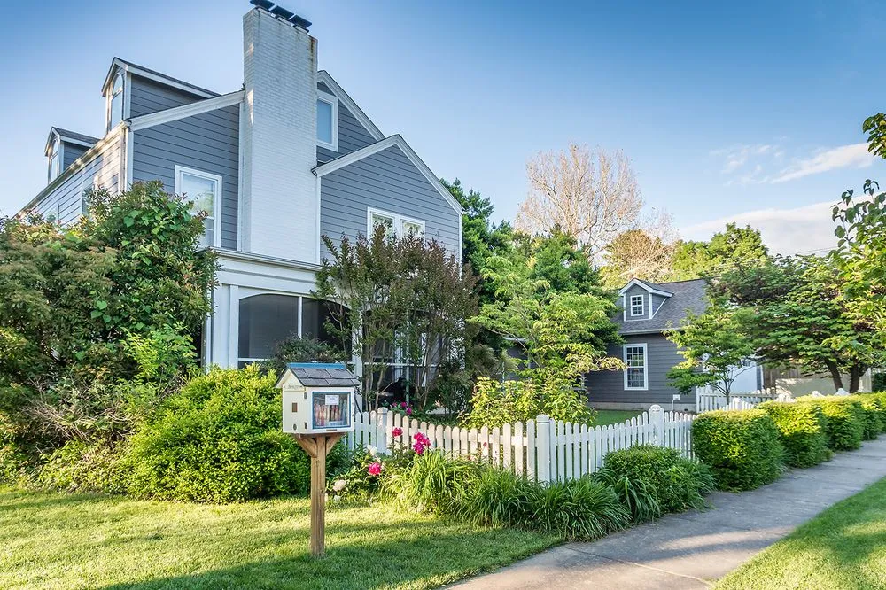 Slide of Xtreme Exteriors