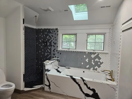 Xtreme Remodeling Logo