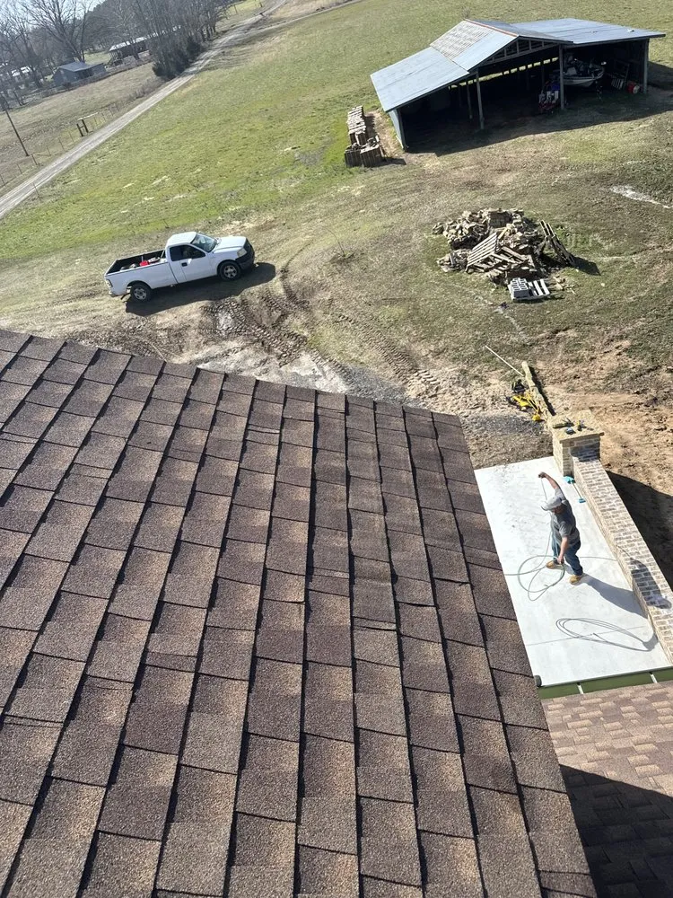 Slide of Xtreme Roofers