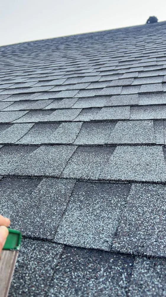 Slide of Xtreme Roofers