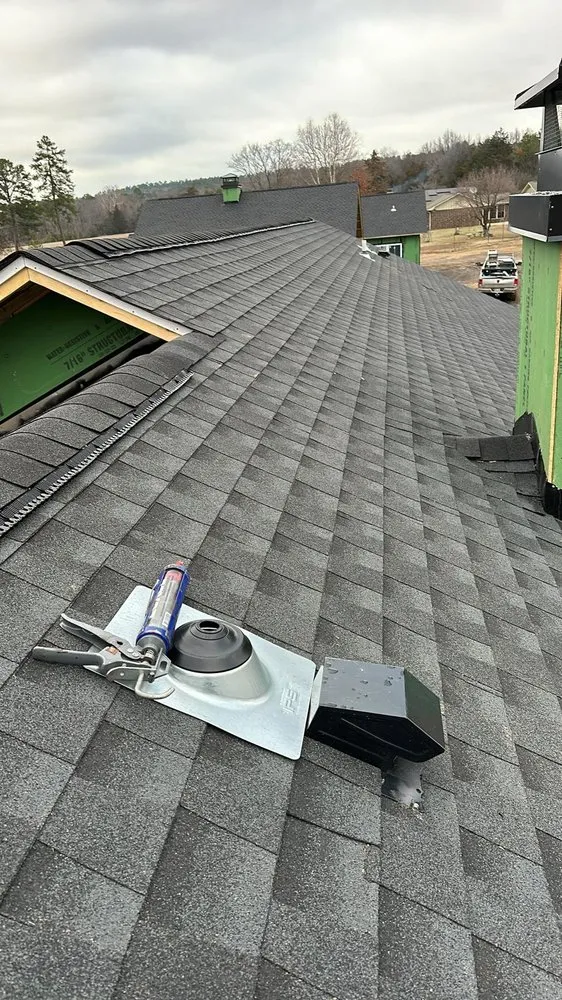 Slide of Xtreme Roofers