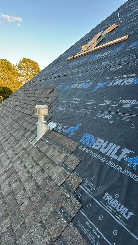 Slide of Xtreme Roofers