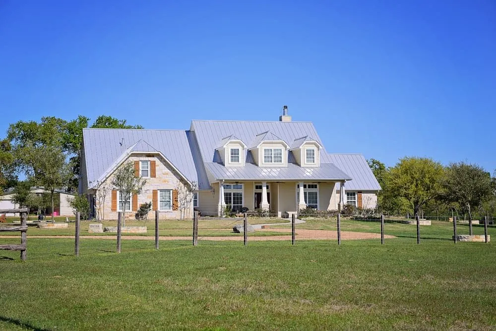 Slide of Xtreme Roofing - New Braunfels