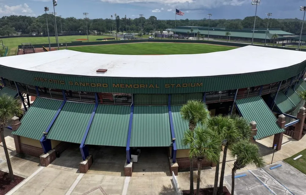 Slide of Xtreme Roofing & Construction