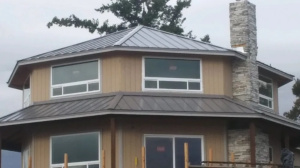 Slide of Xtreme Roofing Contractors