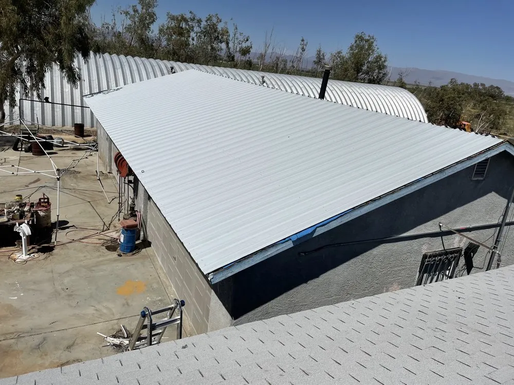 Slide of Xtreme Roofing