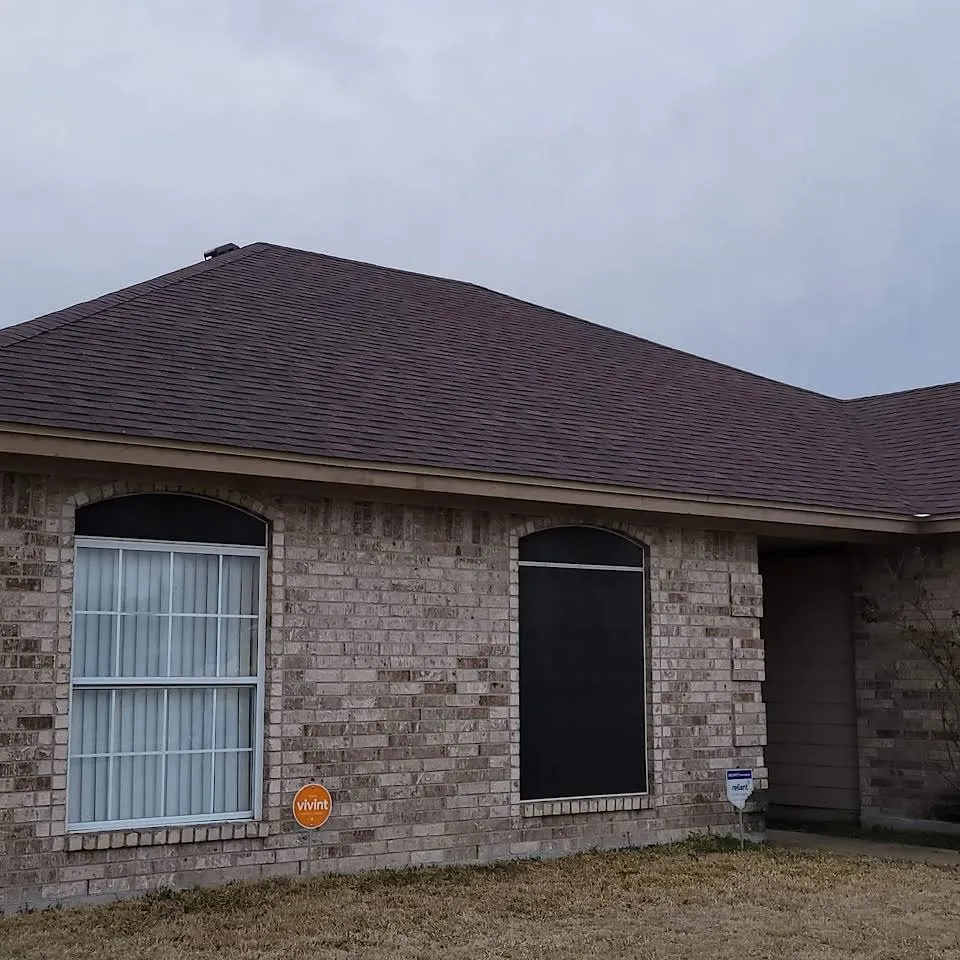 Slide of Xtreme Roofing