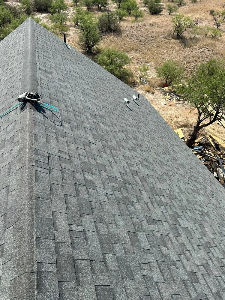 Slide of Xtreme Roofing