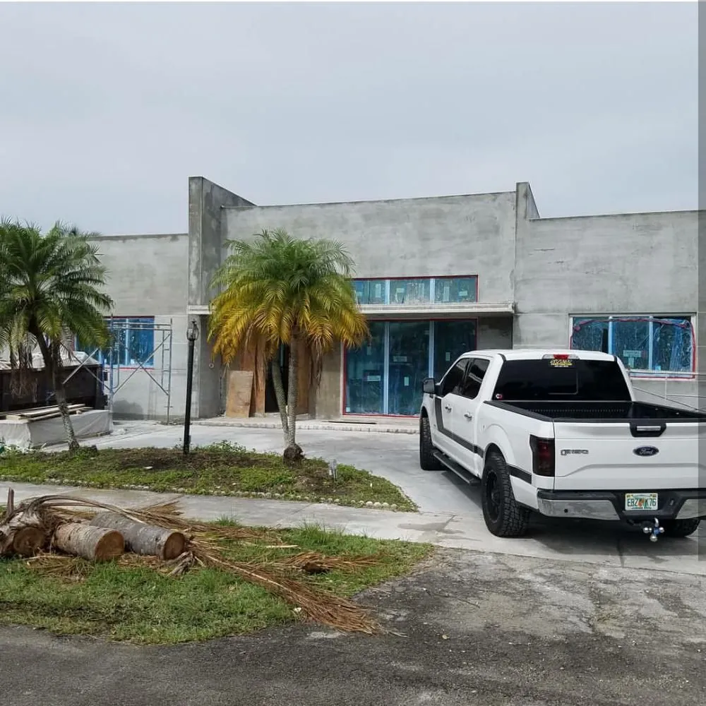 Slide of Xtrm Construction