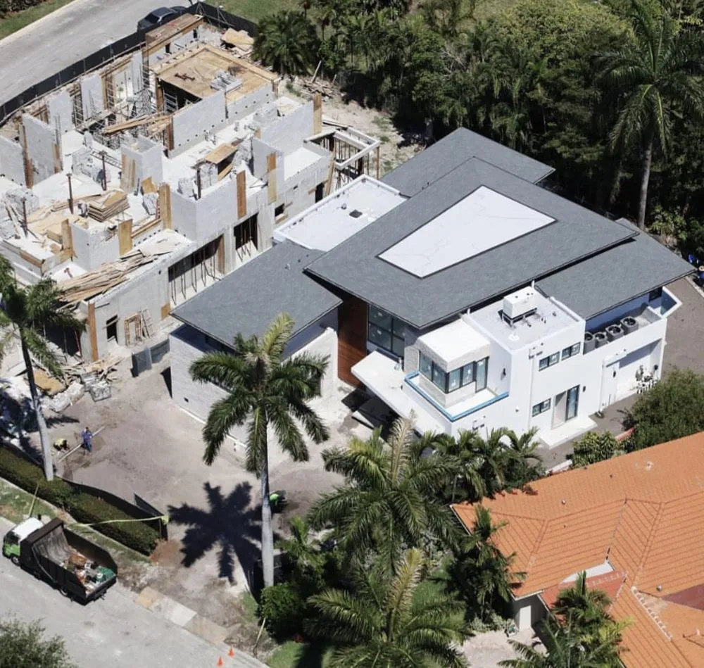 Slide of Xtrm Construction