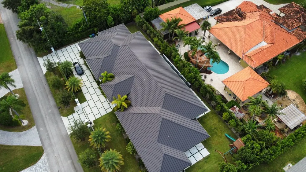 Slide of Xtrm Construction