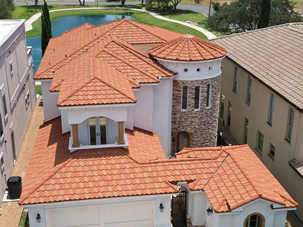 Slide of XYZ Roofing and Restorations