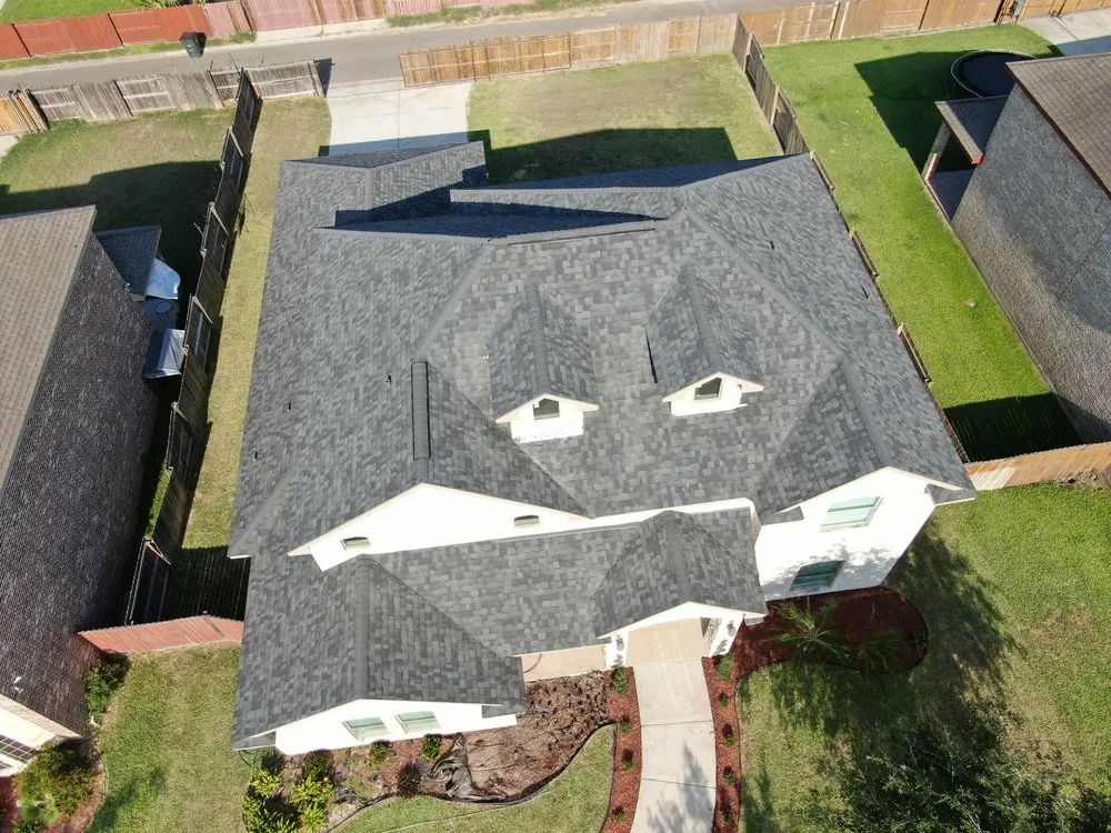 Slide of XYZ Roofing and Restorations