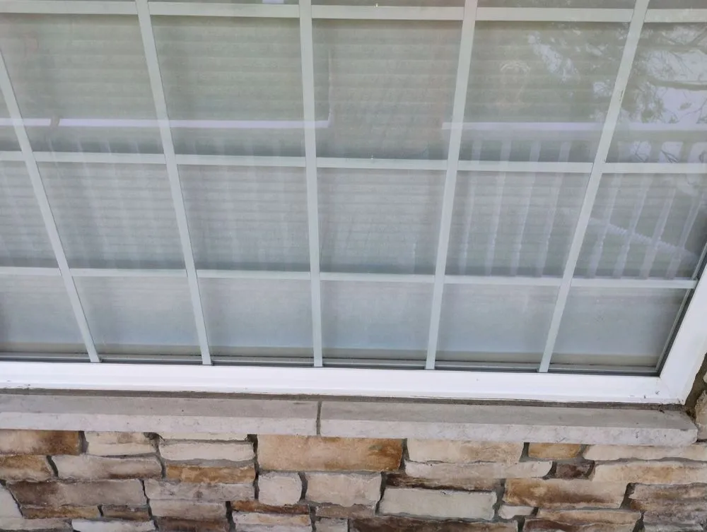 Slide of Yaklins Creative Exteriors