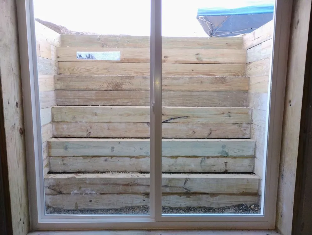 Slide of Yaklins Creative Exteriors