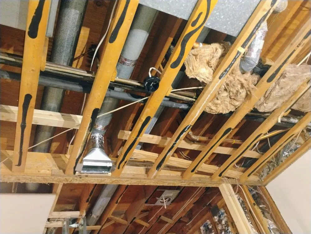 Slide of Yaklins Creative Exteriors